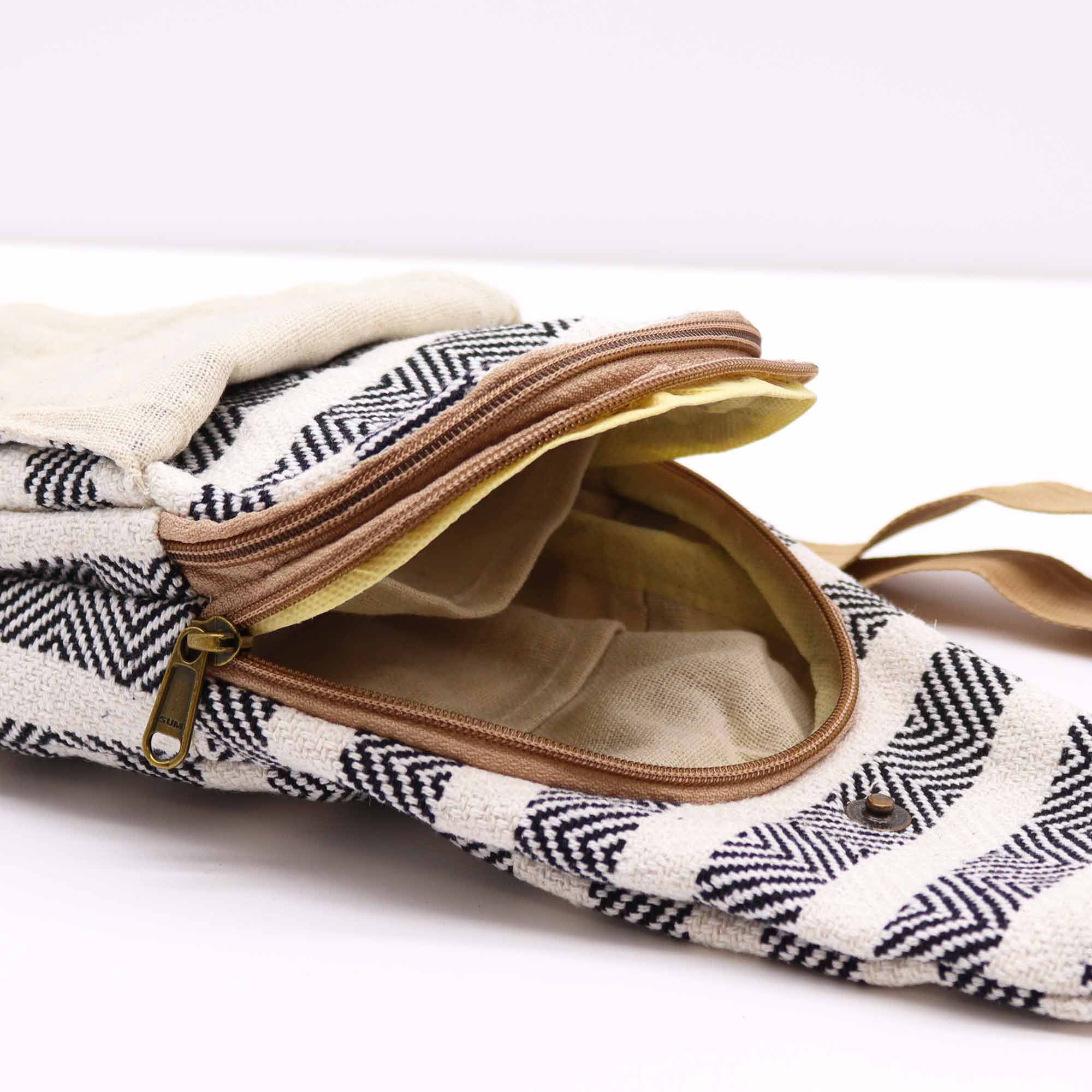 Body Cross Bag Natural Cotton - Black & White - Image 4